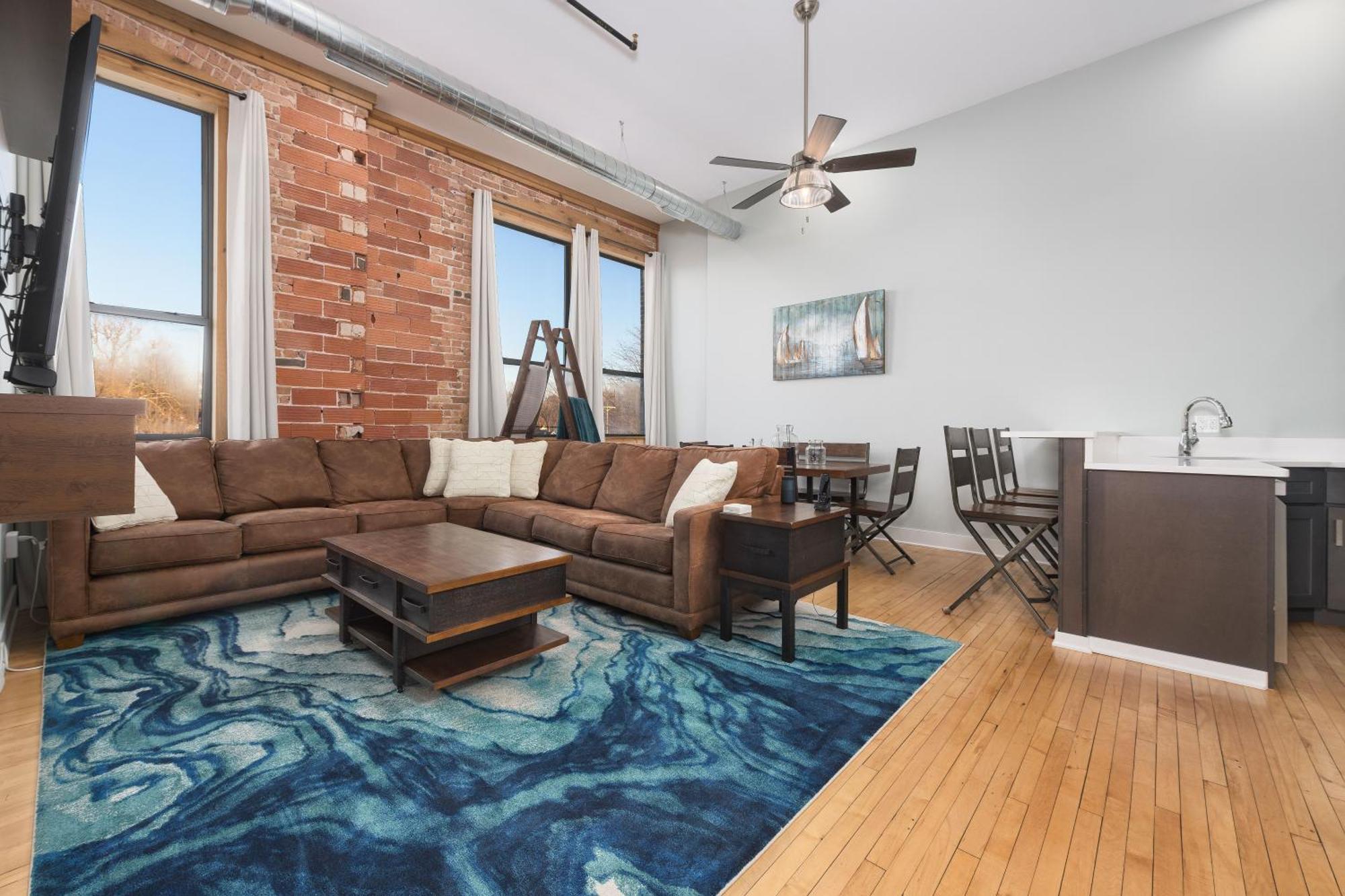 Central Lofts Condo- Year Round Pool- Hot Tub- Close To Beach South Haven Exterior photo